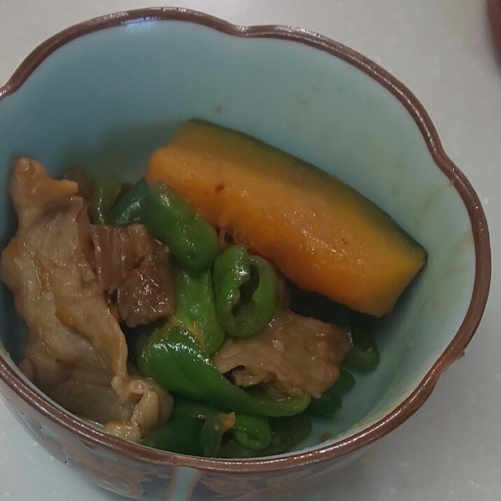 ＊かぼちゃと豚肉、ピーマンのごまだれ炒め＊